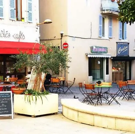 Balcon De Sadi Carnot *